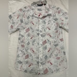 Travis Mathew Patriotic SS, Size Large